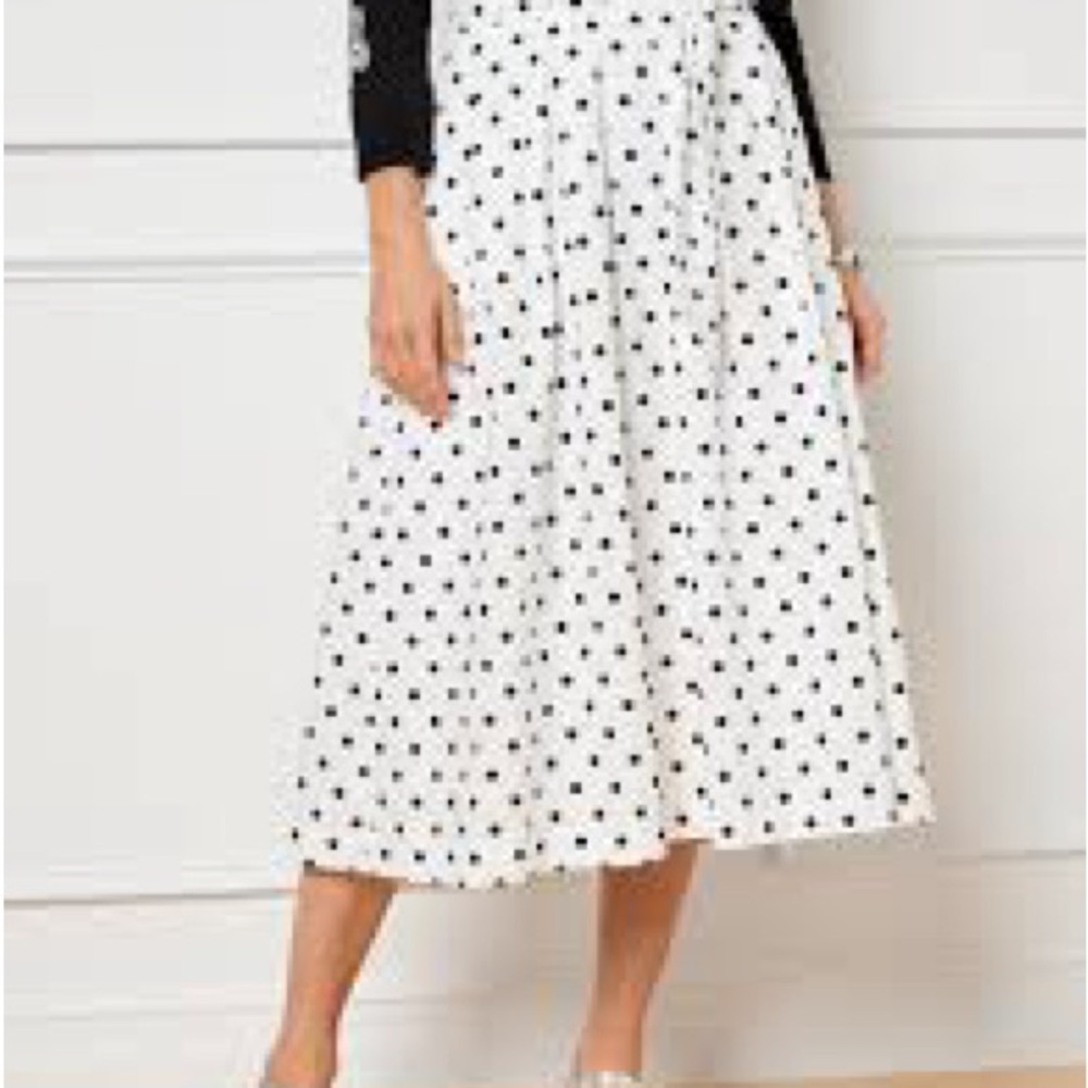 🛑 1 hour sale. Talbots, size 18W, Black & White Polka Dot, Poplin Fit & Flare